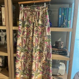 NWOT Tahari drawstring, wide leg pant